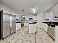 Building Photo - 6830 Shallow River Ct