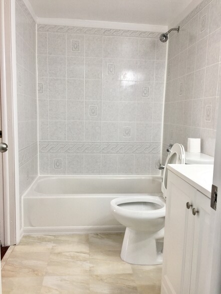 Building Photo - 8260 SW 210th St