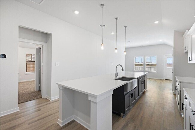 Building Photo - Elsinore Drive, Arcola, TX 77583 - 4 BR 3 BA single-family home