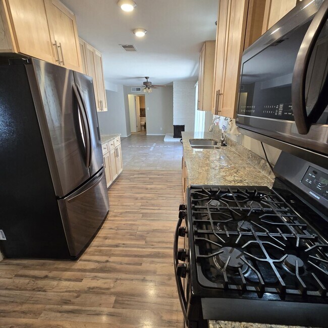 Building Photo - 11600 Atlantic City Ave NE