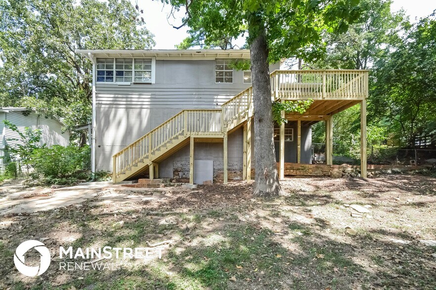 Building Photo - 1745 Molly Dr