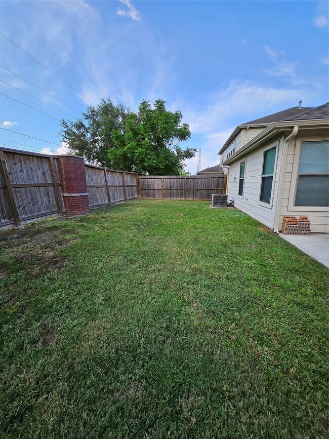 Building Photo - 1130 Concord Pl