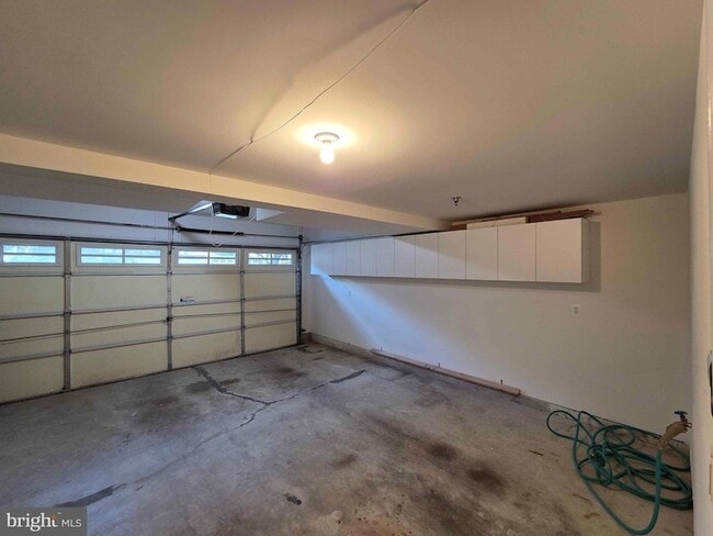 Building Photo - 7720 Spoleto Ln