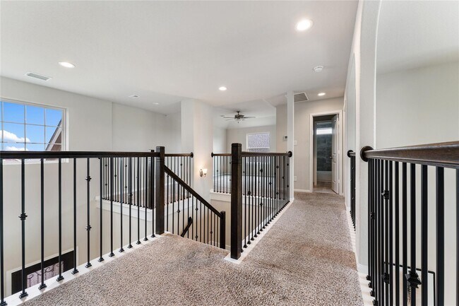 Building Photo - 3723 Lake Varano Cir