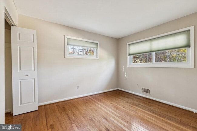 Building Photo - 7714 Arlen St