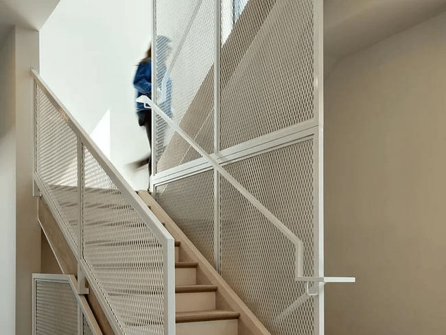 Building Photo - 2011 Cambridge St