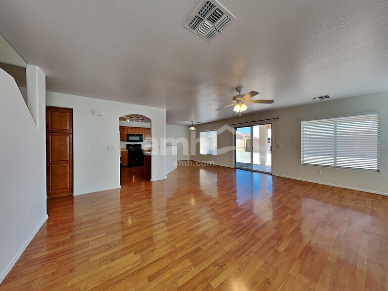 Building Photo - 22377 W Solano Dr