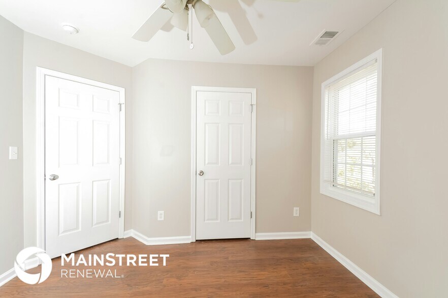 Building Photo - 1989 Ferbow St