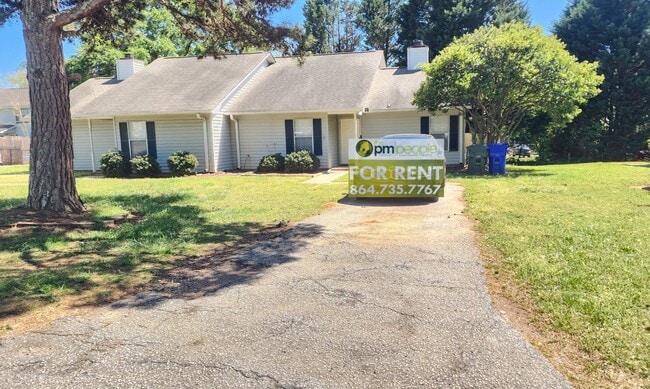 Primary Photo - 6 Pointer Ln