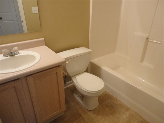 Building Photo - 12293 Driftstone Dr