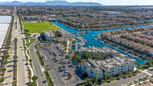 Building Photo - 4346 Tradewinds- MFR