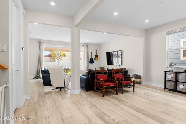 Building Photo - 27 Flintlock Ln