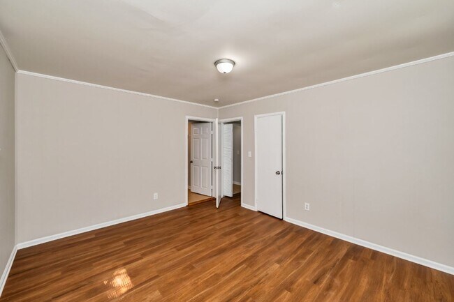 Building Photo - Beautifully Renovated Docena Home – Pet Friendly & Move-In Ready!