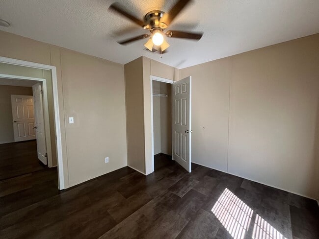 Building Photo - Country Living at it's finest! 4 Bedroom, ...