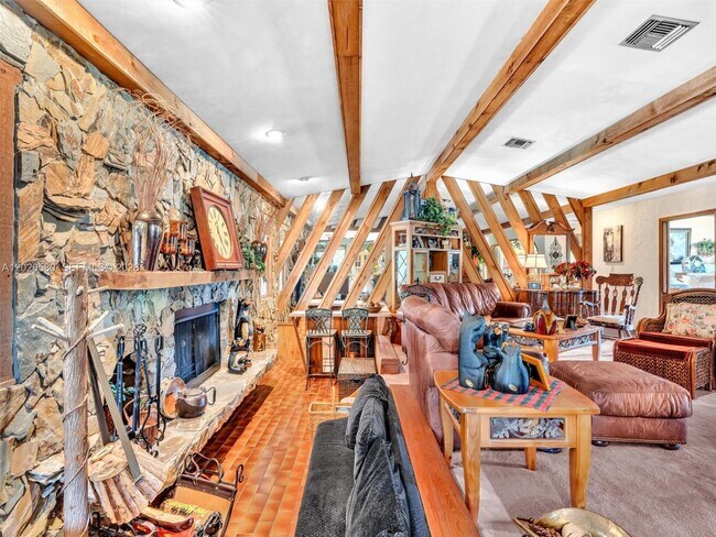 Building Photo - 5310 SW 109th Ave
