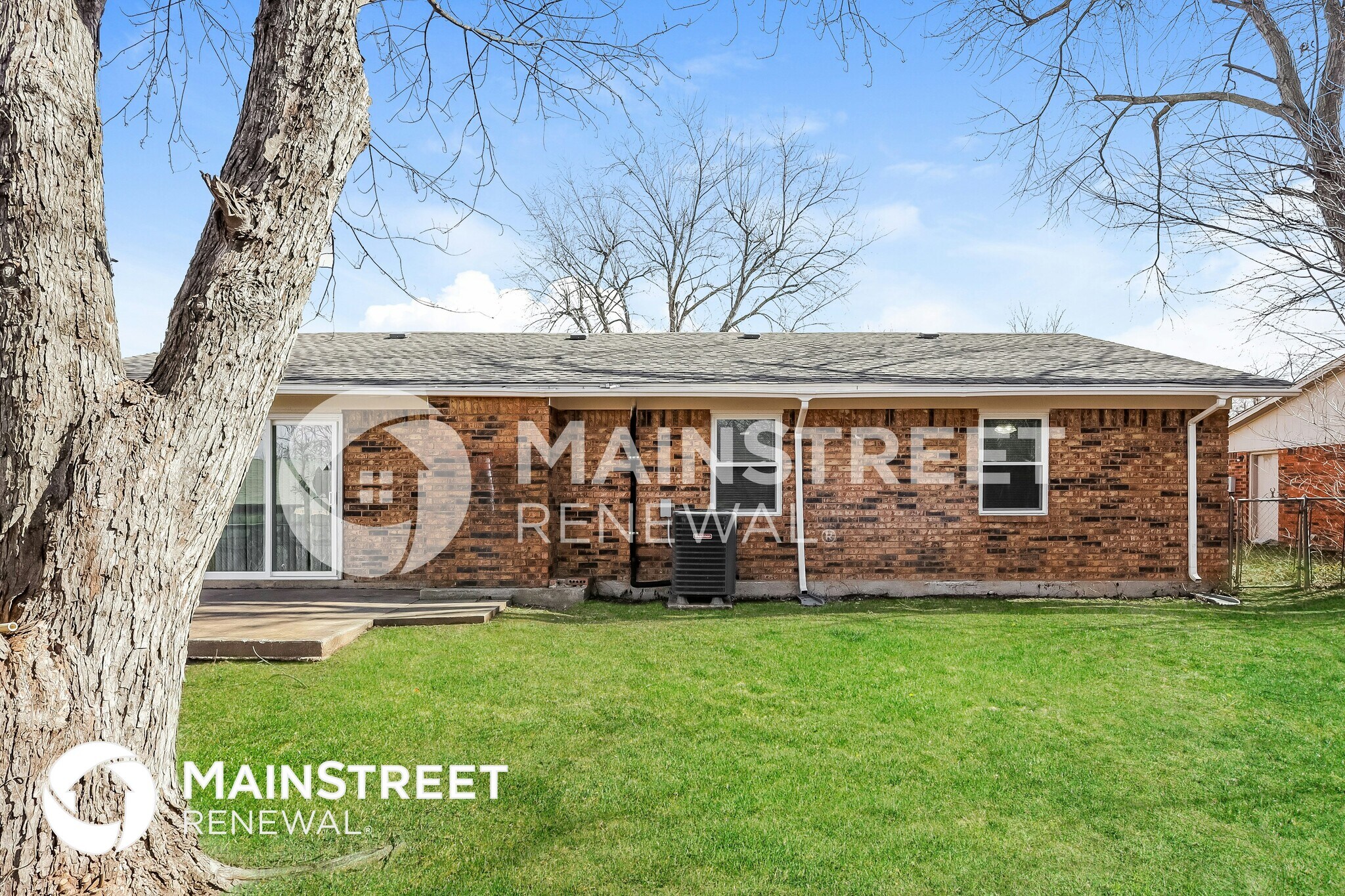 Building Photo - 908 N 5th St