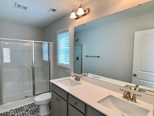 Building Photo - 131 Diploma Dr