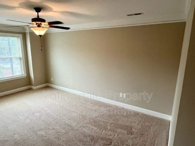 Building Photo - 525 Portstewart Dr