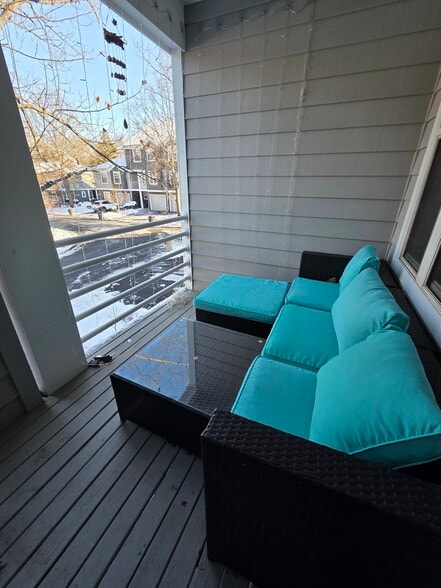 Balcony - 262 Hedgerow Rd