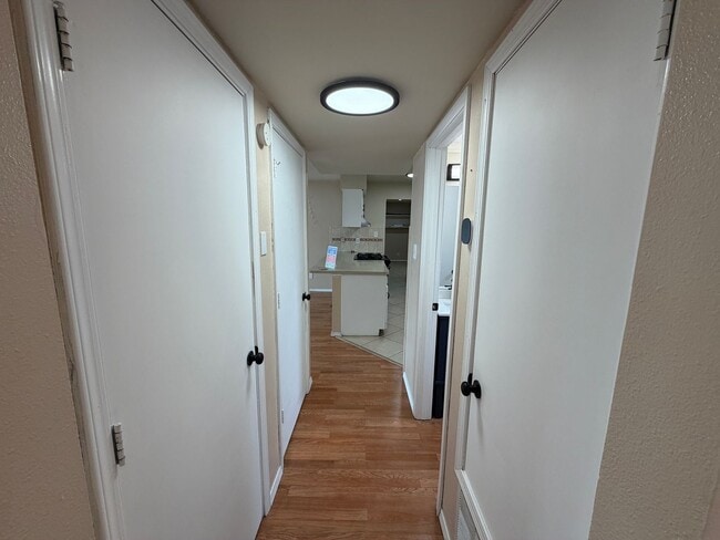 Building Photo - 3 Bedroom Updated Home Available Near Montano Rd NW & Unser Blvd NW!