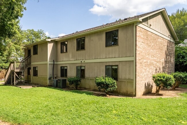 Building Photo - 2900 Ligon St