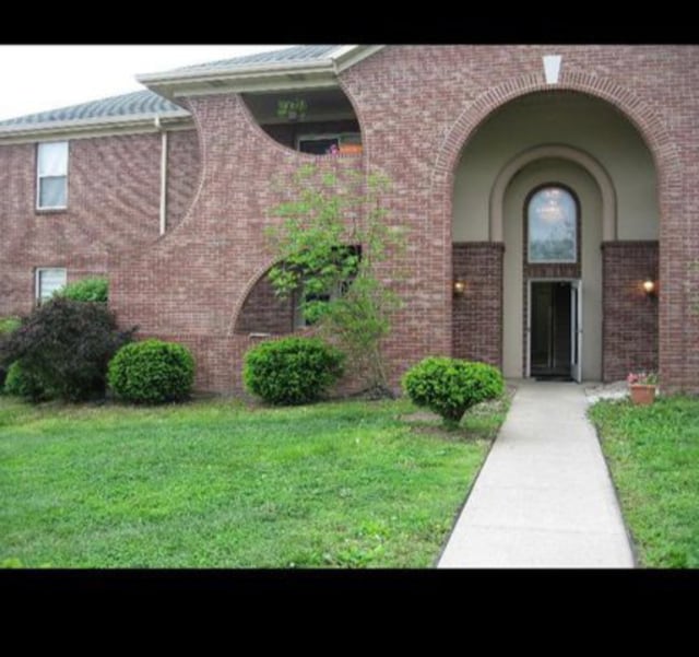 Building Photo - 961 Golfview Dr