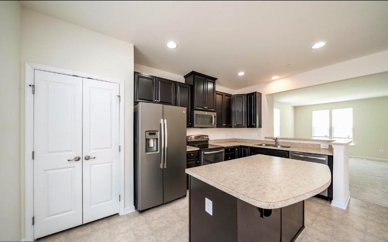 Building Photo - 5639 Wonderboy Pl
