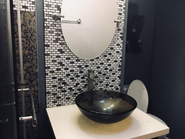 Building Photo - 1111 Central Ave