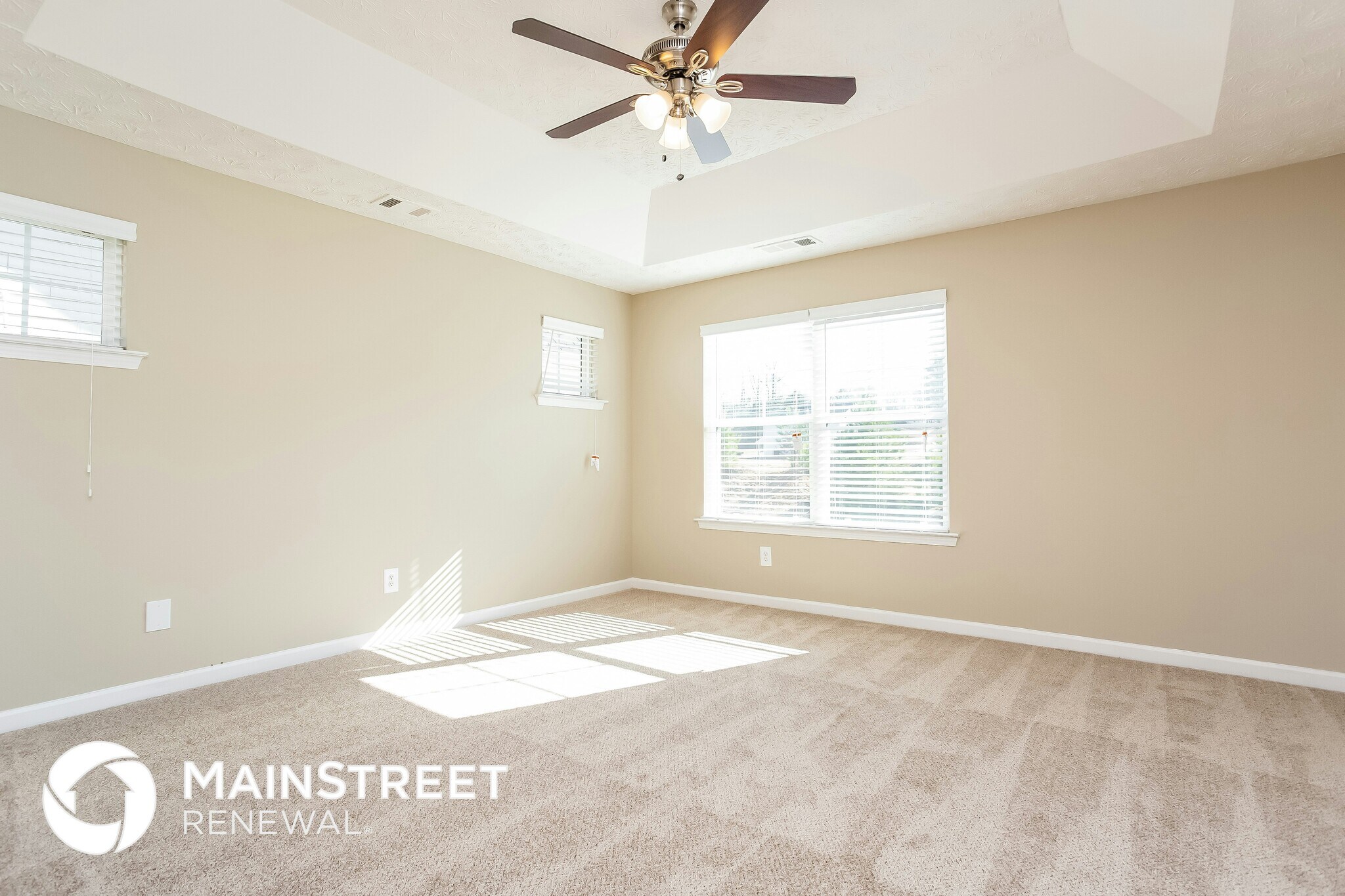 Building Photo - 4910 Heritage Cir