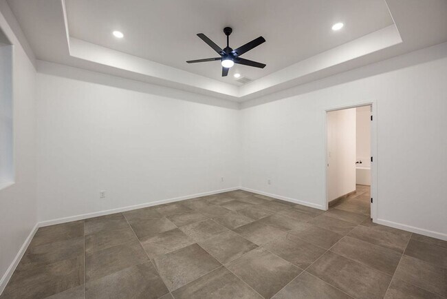 Building Photo - New in Picacho Hills