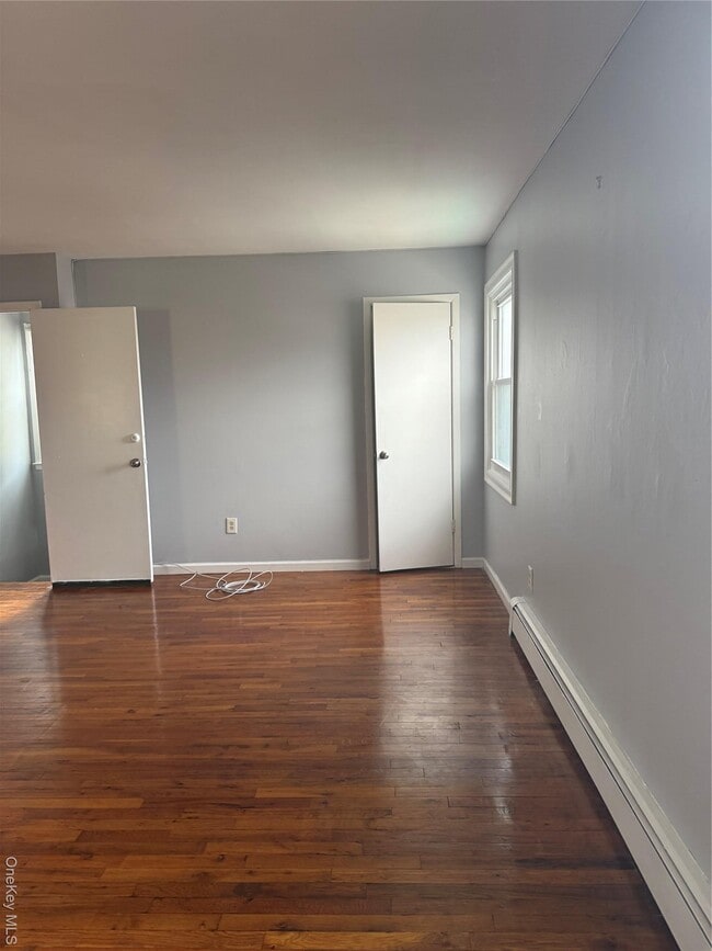 Building Photo - 147-29 227th St