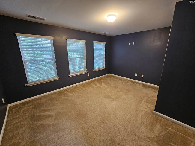 Building Photo - 430 Abbeydale Way
