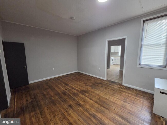 Building Photo - 633 E Allegheny Ave