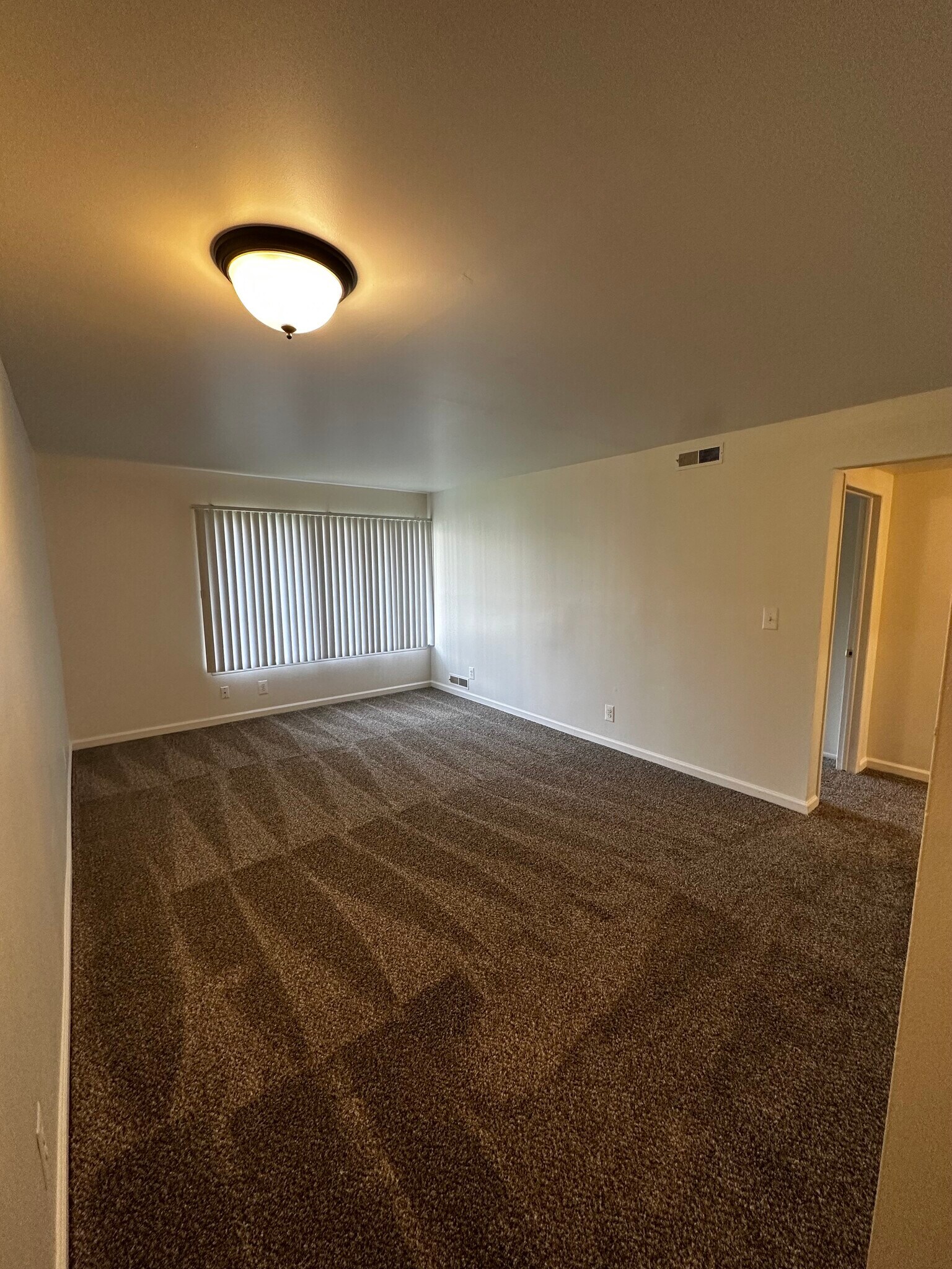 Somerset Apartments 320 Terrace Dr Flushing MI 48433 Apartment Finder