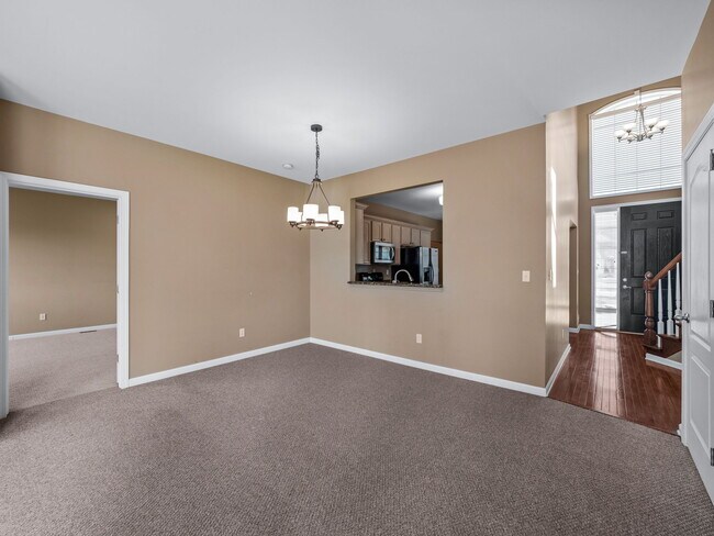 Building Photo - 1038 Lorenzo Ct