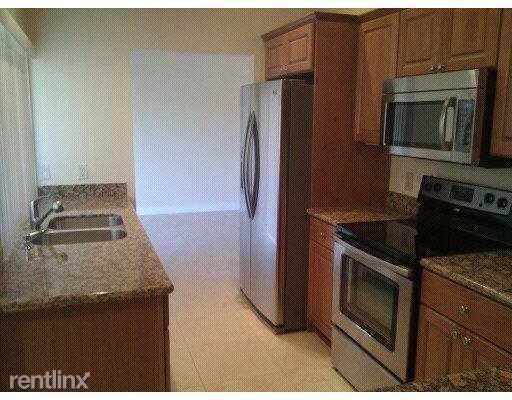 Building Photo - 2 br, 2 bath House - 7175 NW 4th Ave