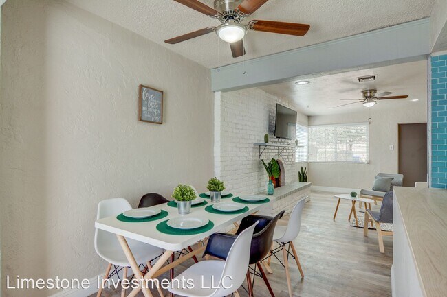 Building Photo - 2 br, 2.5 bath House - 1403 Rexford Place