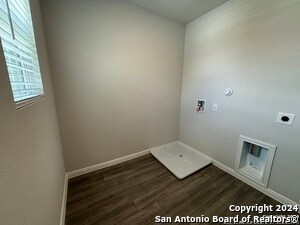Building Photo - 2242 Dry Moss Way