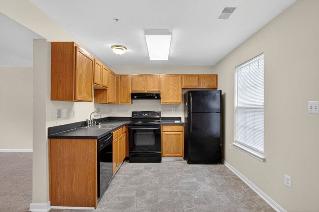 Building Photo - 46098 Lucca Way
