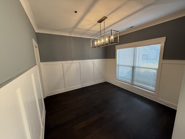 Building Photo - 1124 Watercress Ct