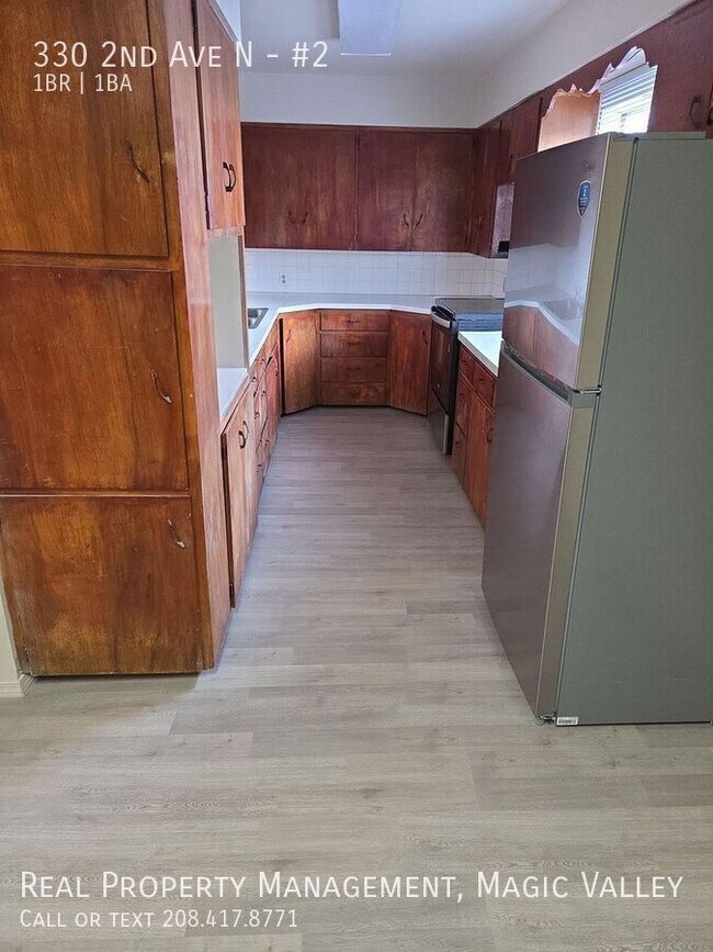 Building Photo - 330 2nd Ave N