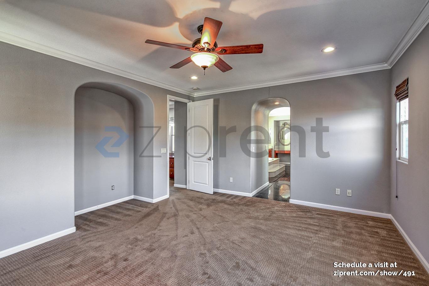 Building Photo - 833 Griffon Ct