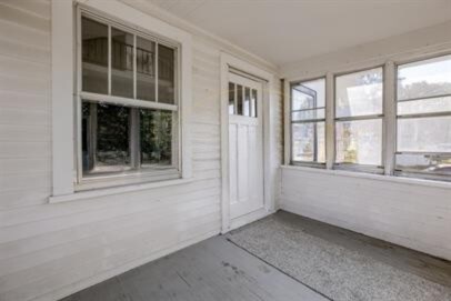 Building Photo - 4332 Fowler Ave