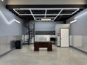Building Photo - 1435 FM 1463
