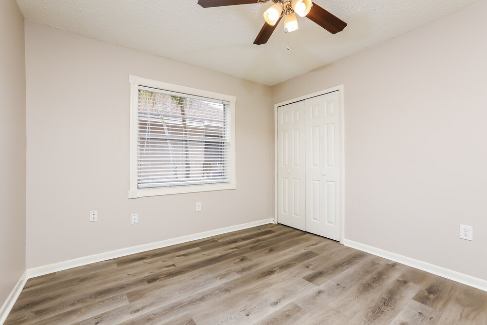 Building Photo - 4406 Suntree Blvd