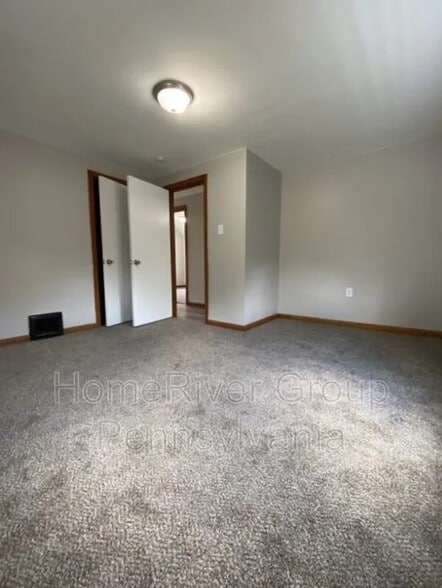 Building Photo - 1745 Pierce St