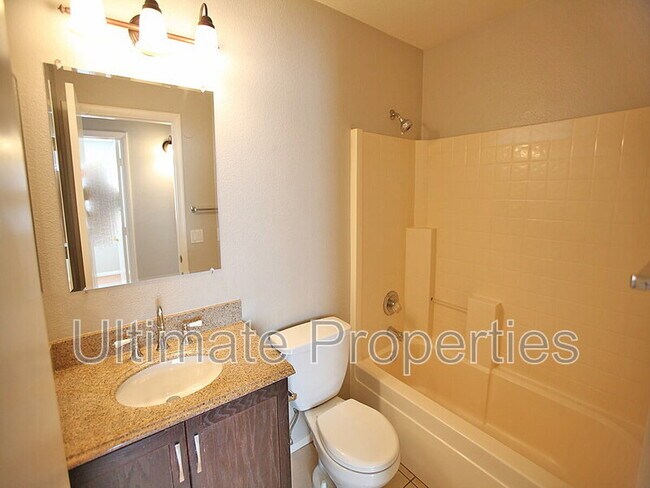 Building Photo - 4634 N 84th Ln