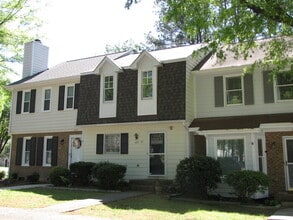 Building Photo - 629 Middleton Ave