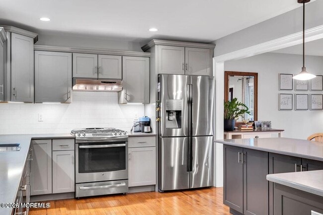 Building Photo - 1923 Whitesville Rd