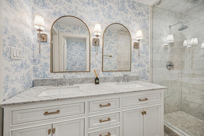 Building Photo - 5822 Doliver Dr